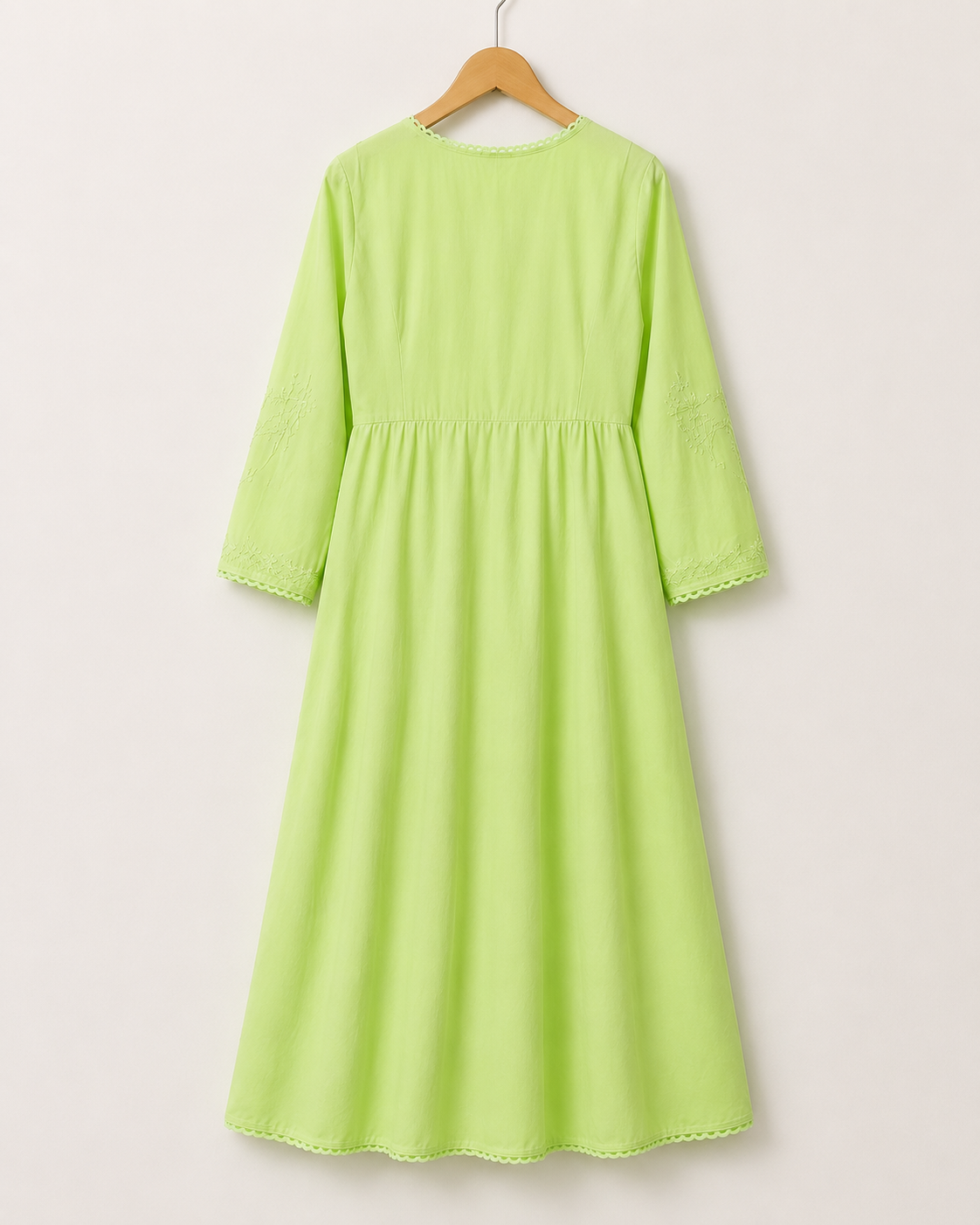 Tehzeeb Thread | Hand-Embroidered Cotton Angarakha Kurta