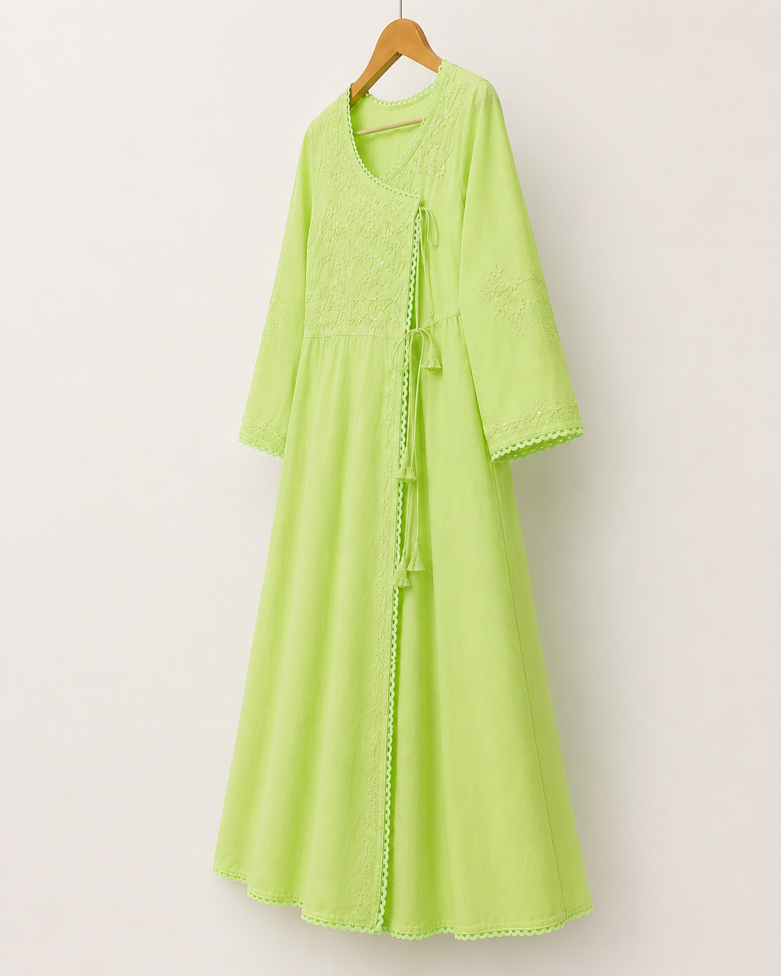 Tehzeeb Thread | Hand-Embroidered Cotton Angarakha Kurta